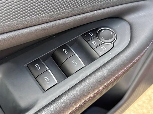 Certified 2024 Chevrolet Blazer EV RS image 14