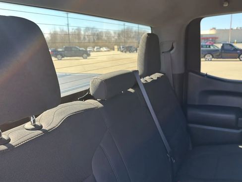 Used 2021 Chevrolet Silverado 1500 Custom image 40