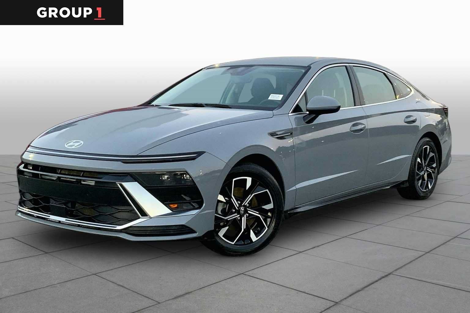 Used 2024 Hyundai Sonata SEL FWD image 1