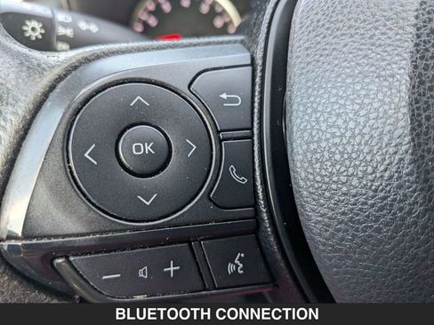 Used 2019 Toyota RAV4 LE image 19