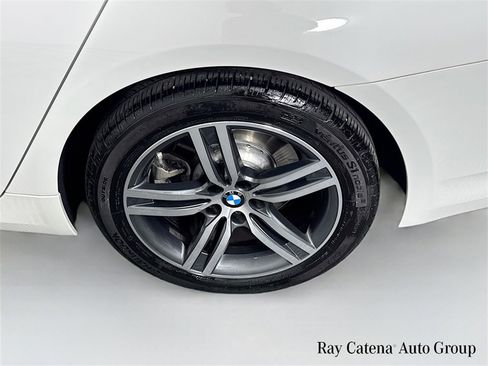 Certified 2022 BMW 530i xDrive w/ Premium Package image 33