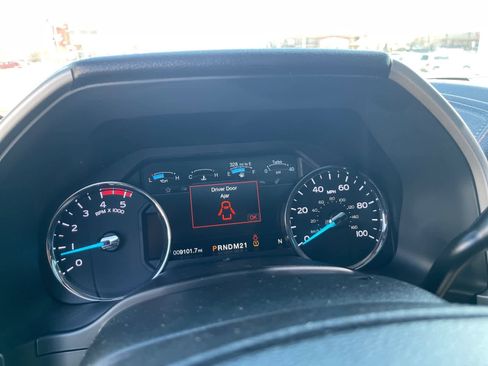 Used 2019 Ford F250 Lariat w/ Lariat Ultimate Package image 11