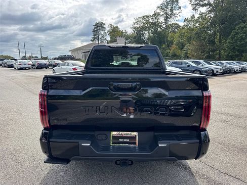 Used 2024 Toyota Tundra Platinum image 6