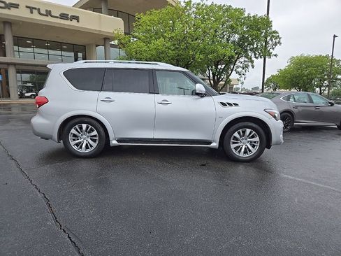 Used 2017 INFINITI QX80 4WD image 8