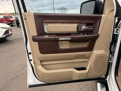 Used 2015 RAM 2500 Laramie w/ Convenience Group image 7