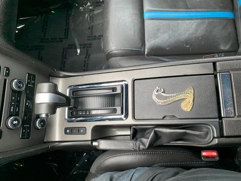 Used 2011 Ford Mustang GT Premium w/ 401A Rapid Spec Order Code image 33