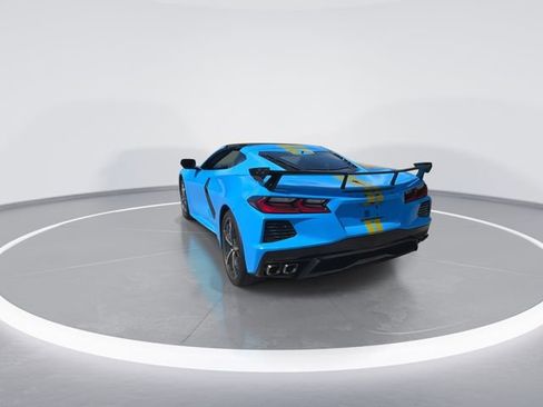 Used 2023 Chevrolet Corvette Stingray Premium Cpe w/ Z51 Performance Package RWD image 9