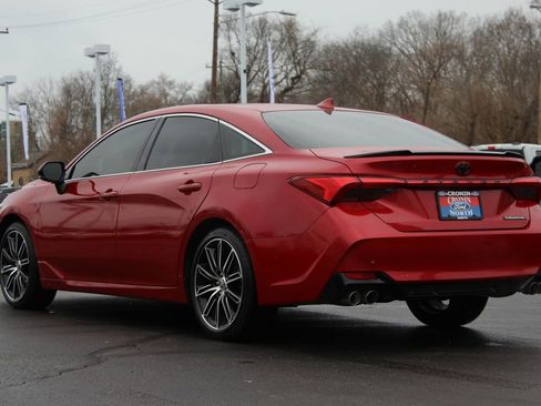Used 2022 Toyota Avalon Touring image 6