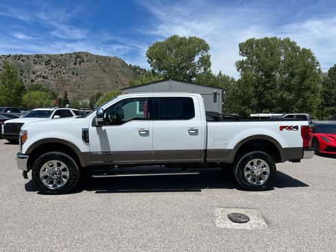 Used 2018 Ford F350 King Ranch w/ King Ranch Ultimate Package AWD/4WD image 2