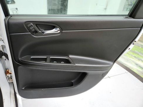 Used 2014 Chevrolet Impala Police FWD image 24
