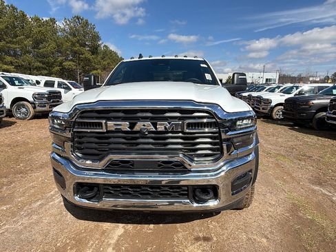 New 2026 RAM 4500 Tradesman w/ Chrome Appearance Group image 3