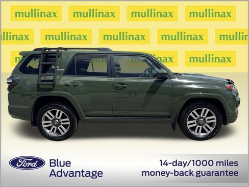 Used 2022 Toyota 4Runner TRD Sport image 2