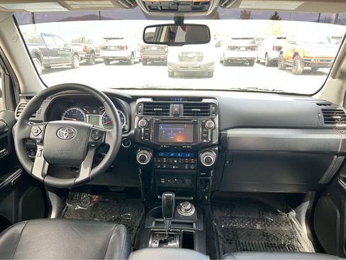 Used 2019 Toyota 4Runner Limited AWD/4WD image 25