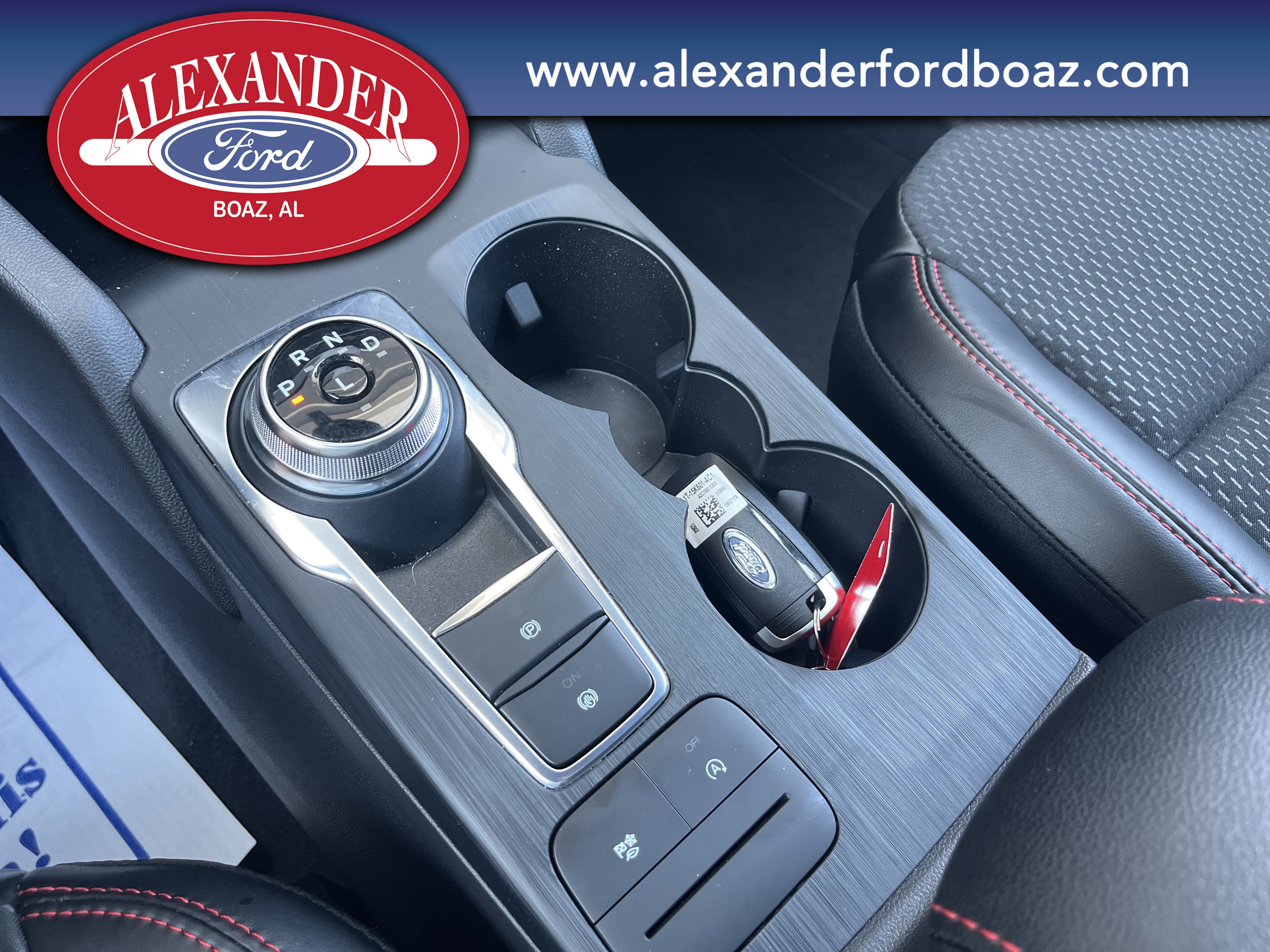 Used 2025 Ford Escape ST-Line AWD/4WD image 21
