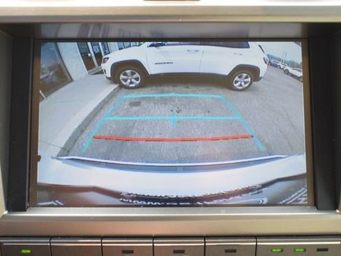 Used 2020 Lexus GX 460 Premium w/ Premium Package AWD/4WD image 31