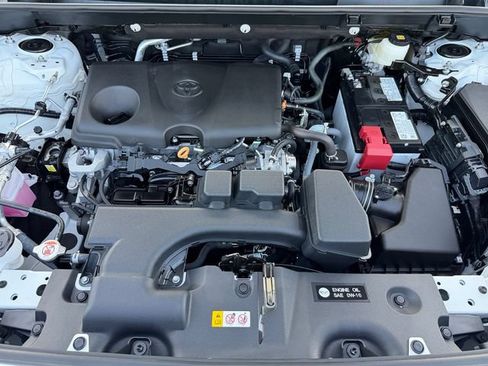 Certified 2024 Toyota RAV4 LE FWD image 37
