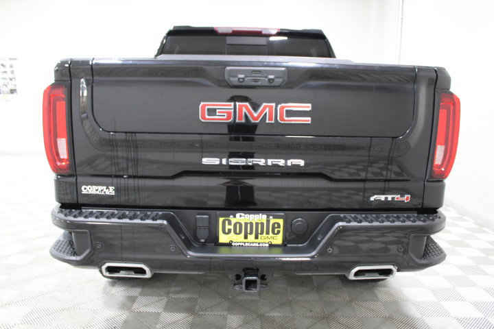Used 2022 GMC Sierra 1500 AT4 w/ AT4 Premium Package AWD/4WD image 10