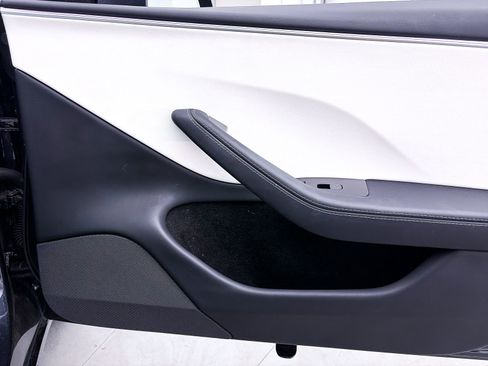 Used 2024 Tesla Model 3 Standard Range RWD image 28