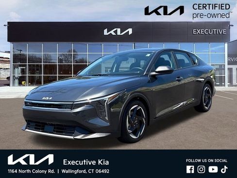 Certified 2025 Kia K4 EX FWD image 1