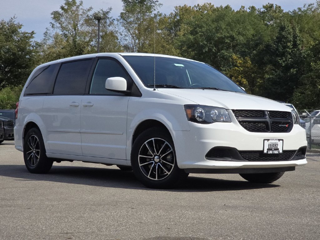 Used 2017 Dodge Grand Caravan SE FWD image 1
