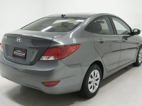 Used 2016 Hyundai Accent SE FWD image 4