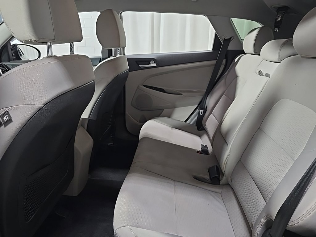 Used 2019 Hyundai Tucson SE AWD/4WD image 24