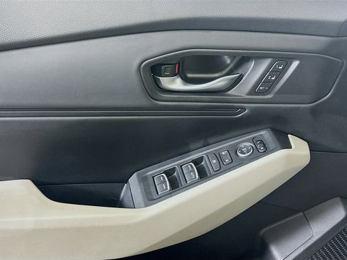 Used 2025 Honda Accord EX-L image 15