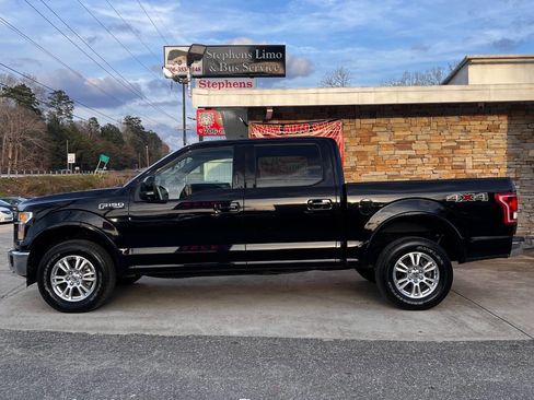 Used 2017 Ford F150 Lariat image 3