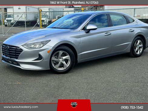 Used 2022 Hyundai Sonata SE FWD image 3