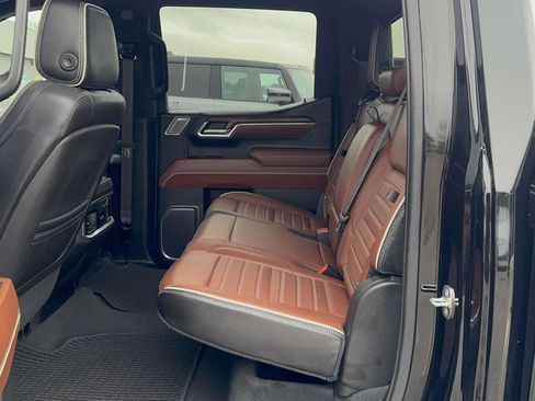 Used 2023 GMC Sierra 1500 Denali Ultimate image 16