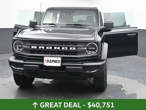 Used 2025 Ford Bronco Big Bend image 54