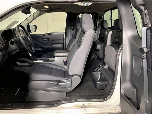 Used 2025 Nissan Frontier S w/ S Utility Package AWD/4WD image 2