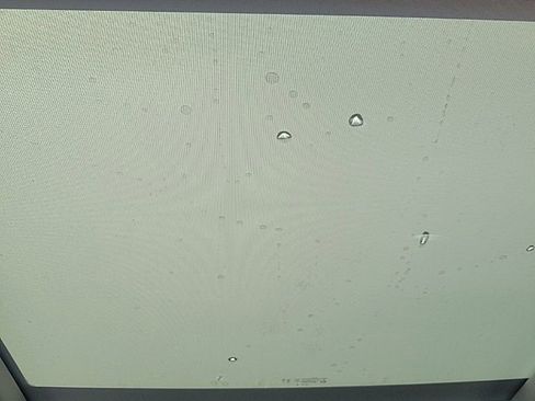 New 2025 Volkswagen Tiguan SE image 11