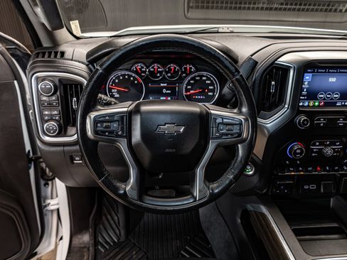Used 2021 Chevrolet Silverado 1500 LT Trail Boss w/ Convenience Package II AWD/4WD image 20