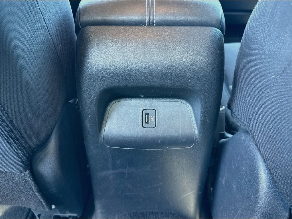 Used 2020 Nissan Sentra SV FWD image 33