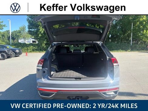 Used 2024 Volkswagen Atlas Cross Sport SE FWD image 37