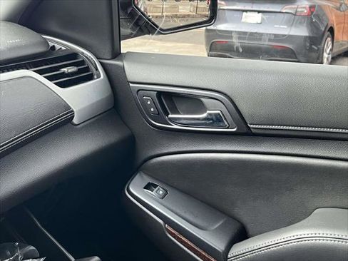 Used 2019 GMC Yukon SLE w/ SLE Value Package image 33