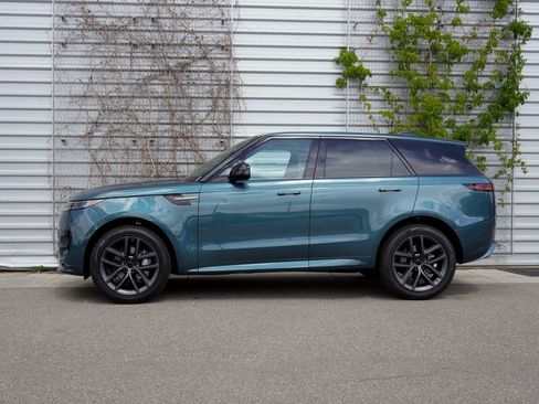 New 2026 Land Rover Range Rover Sport Dynamic SE AWD/4WD image 8
