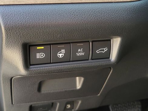 Used 2025 Toyota Grand Highlander AWD Hybrid image 24