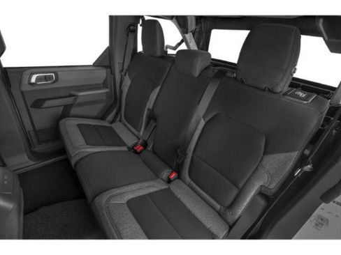 Used 2023 Ford Bronco Outer Banks AWD/4WD image 16