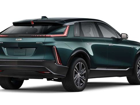 New 2026 Cadillac Lyriq Luxury AWD/4WD image 5