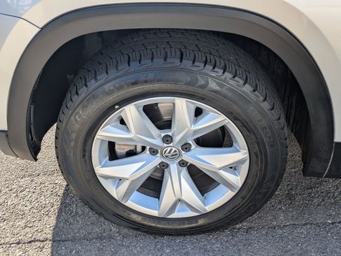 Used 2018 Volkswagen Atlas S image 13