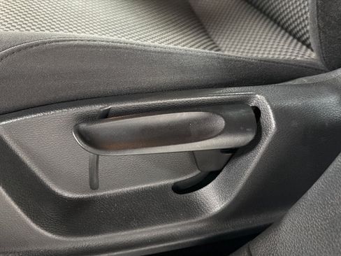 Used 2012 Volkswagen Jetta Sedan FWD image 18