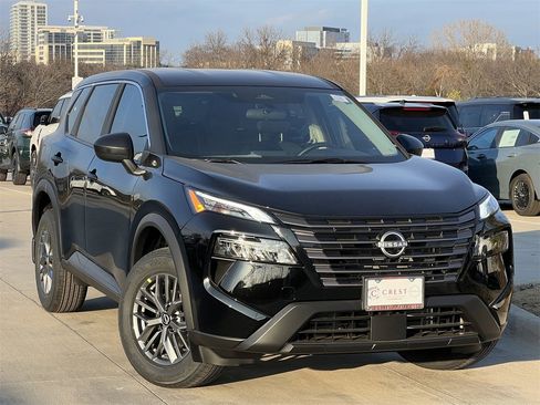 New 2026 Nissan Rogue S image 2