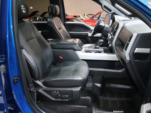 Used 2017 Ford F150 Lariat w/ Equipment Group 502A Luxury AWD/4WD image 36
