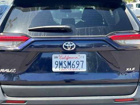 Used 2024 Toyota RAV4 XLE image 19