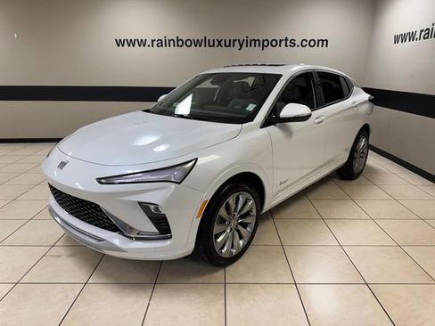 Used 2025 Buick Envista Avenir image 3