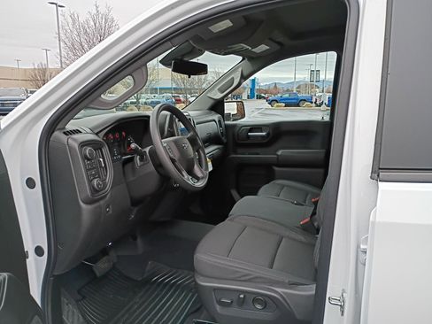 New 2026 Chevrolet Silverado 1500 Custom Trail Boss w/ Dark Appearance Package image 32