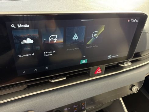 New 2026 Kia Carnival EX FWD image 38