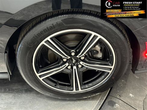 Used 2024 Ford Mustang Coupe image 41